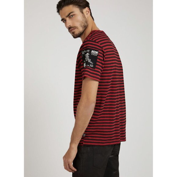 Guess Men’s Stripe Motif T-Shirt With Patches Red-Black Size XS - Picture 3 of 3